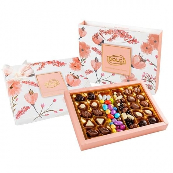 Flower Kutu Hediye Spesiyal Çikolata 500g