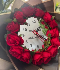 Her saat aklımdasın AYNALI SAAT Buketi